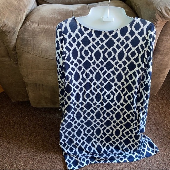 Hourglass Lily tunic, mini dress or top in navy and white. Softer than soft. - Picture 4 of 7